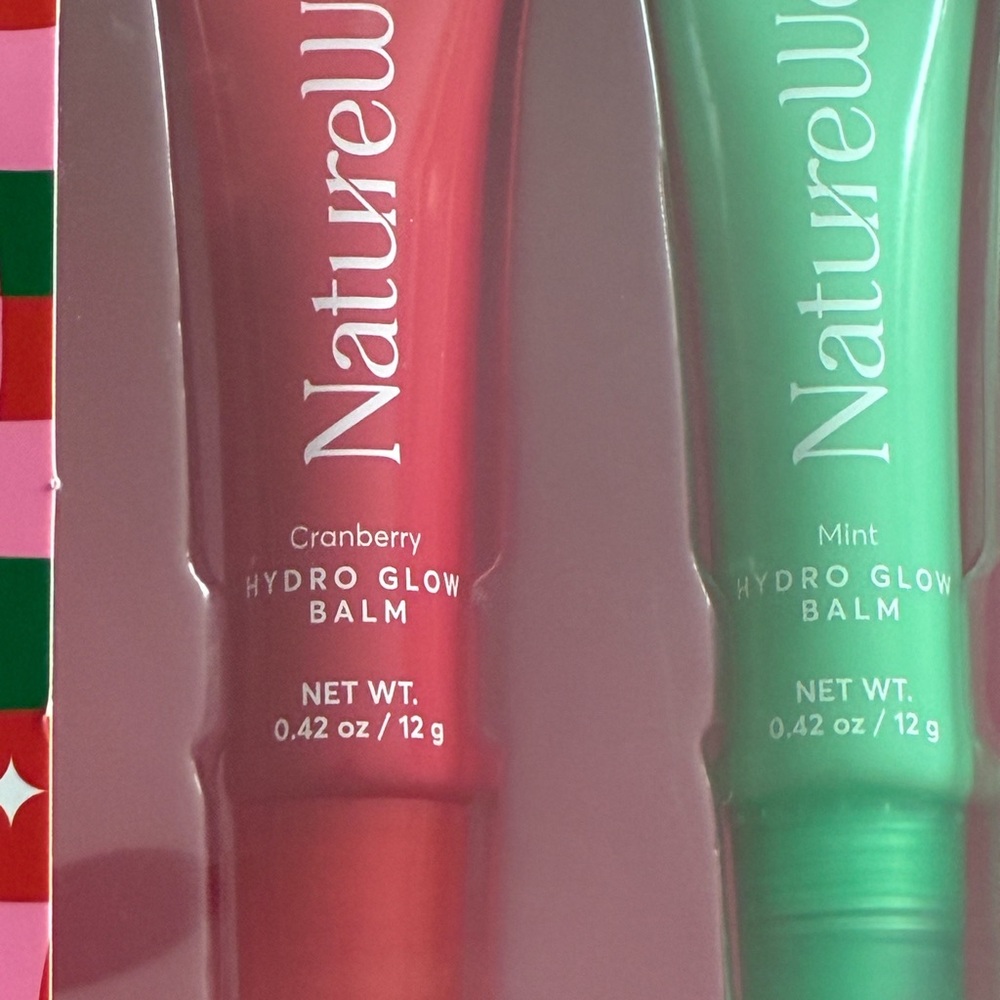 NatureWell Hydro Glow Balms with Shea Butter & Vitamin E - Picture 2 of 4